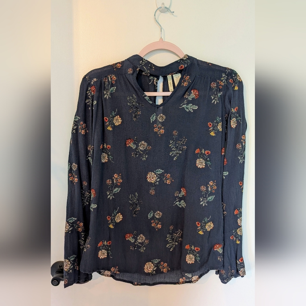 Japna Blue Floral Blouse with Cuffed Sleeves and Mandarin Collar